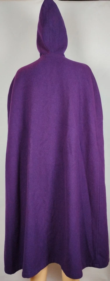 Vintage Cape 1960s 70s Purple 100% Wool Hooded Size M Violet H.I.S. FOR HER - Image 4 of 4