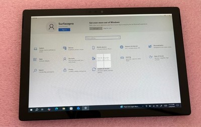 Microsoft Surface Pro 6 12.3''i7-8650U 16GB RAM 512GB SSD Wins10-Blk*Read Ad#3M03