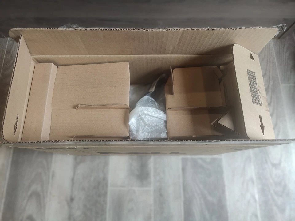 Dell Professional P1913S 19" Monitor with LED - Image 2 of 3