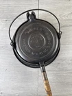 Wagner Cast Iron No 8 Waffle Maker Sidney O Low Ring Base Wire Handle Pat’d 1910