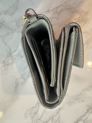 Christian Dior Tri-Fold Lackleder Geldbörse - Bild 17 von 24