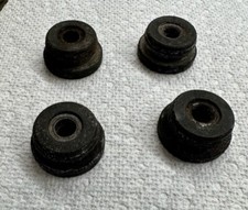 4 New Bmw E12 E24 67-81 Grommet Brake Master Cylinder To Reservoir 34311121911 4 New Bmw E12 E24 67-81 Grommet Brake Master Cylinder To Reservoir 34311121911