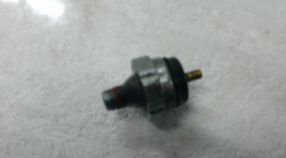 77-20 H-D Sportster Oil Pressure Sensor # 26554-77D | eBay