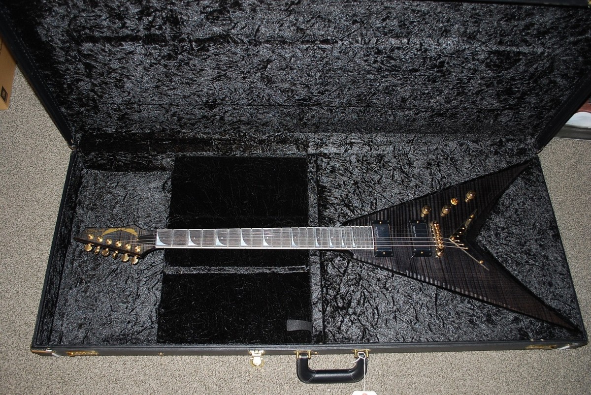 Dean Guitar Dave Mustaine USA VMNT V Black Gold NEW Signed