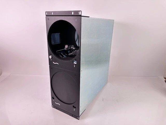 Sonnet Rackmount Enclosure For MAC Pro Computers - 4U Wide Rack-Mountable - Image 3 of 4