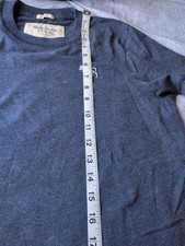 Abercrombie  Fitch Muscle T-Shirt Sz L Blue Embroidered Moose Logo Short Sleeve