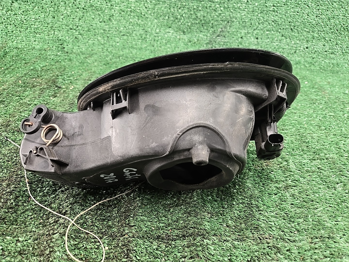 14-24 MASERATI GHIBLI FUEL TANK GAS CAP DOOR LID COVER OEM