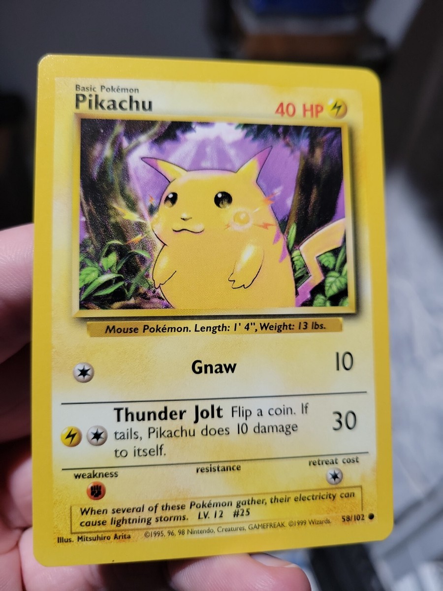 Pikachu 58/102 MINT Yellow Cheeks Base Set Pokemon Card WOTC 1999