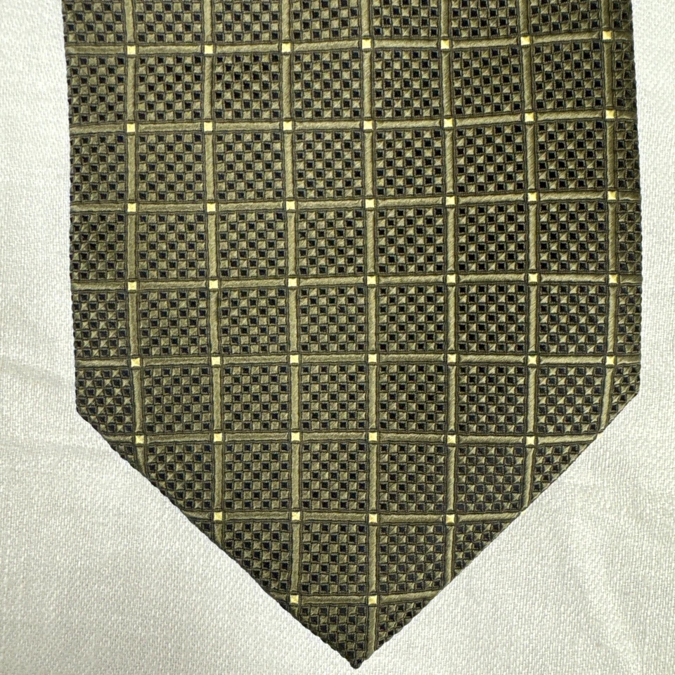 Vintage BERGAMO New York Pure Silk Handmade Tie Olive Gold & Black—Made in Korea - Image 2 of 4