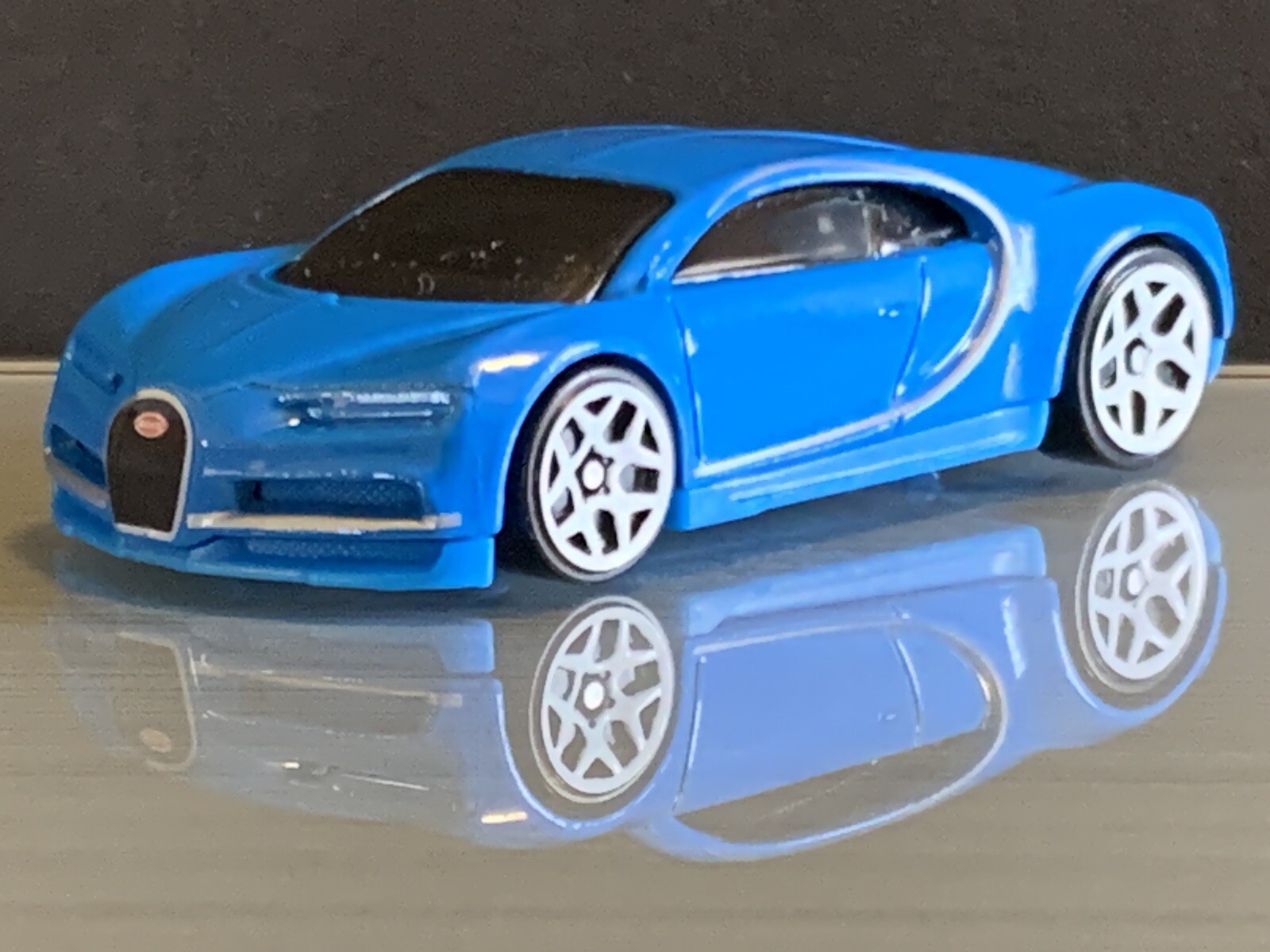 Picture 4 of 12