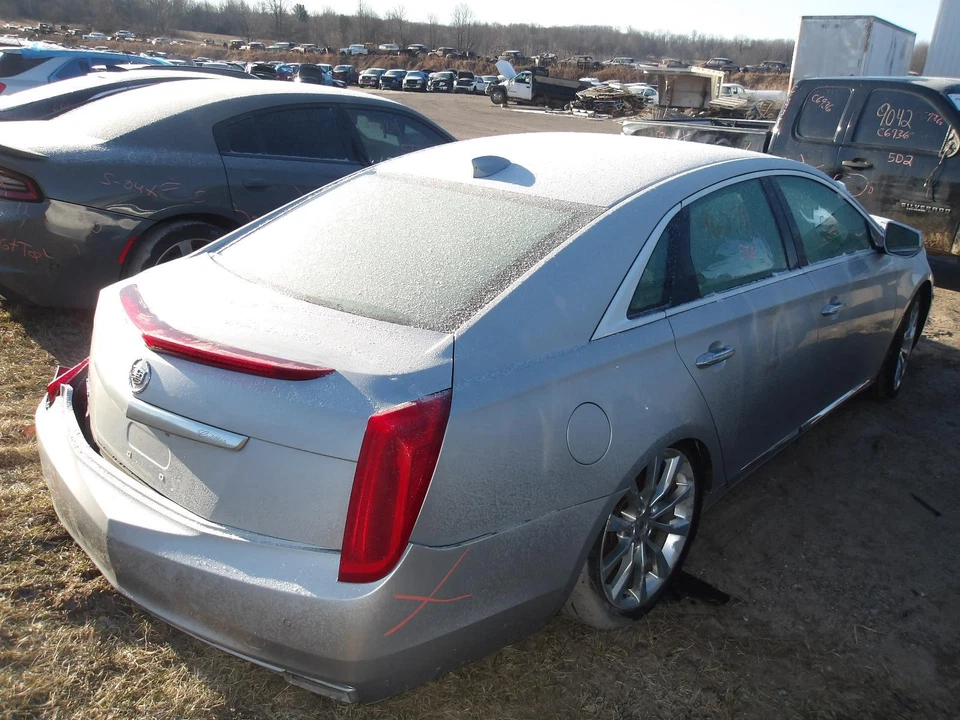 Used Air Cleaner Assembly fits: 2015 Cadillac Xts 3.6L California emissions opt Foto 4 de 4