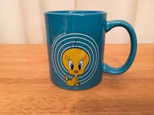 Icup Inc. for Warner Brothers Entertainment Blue Tweety Bird Graphic 10 oz. Cup