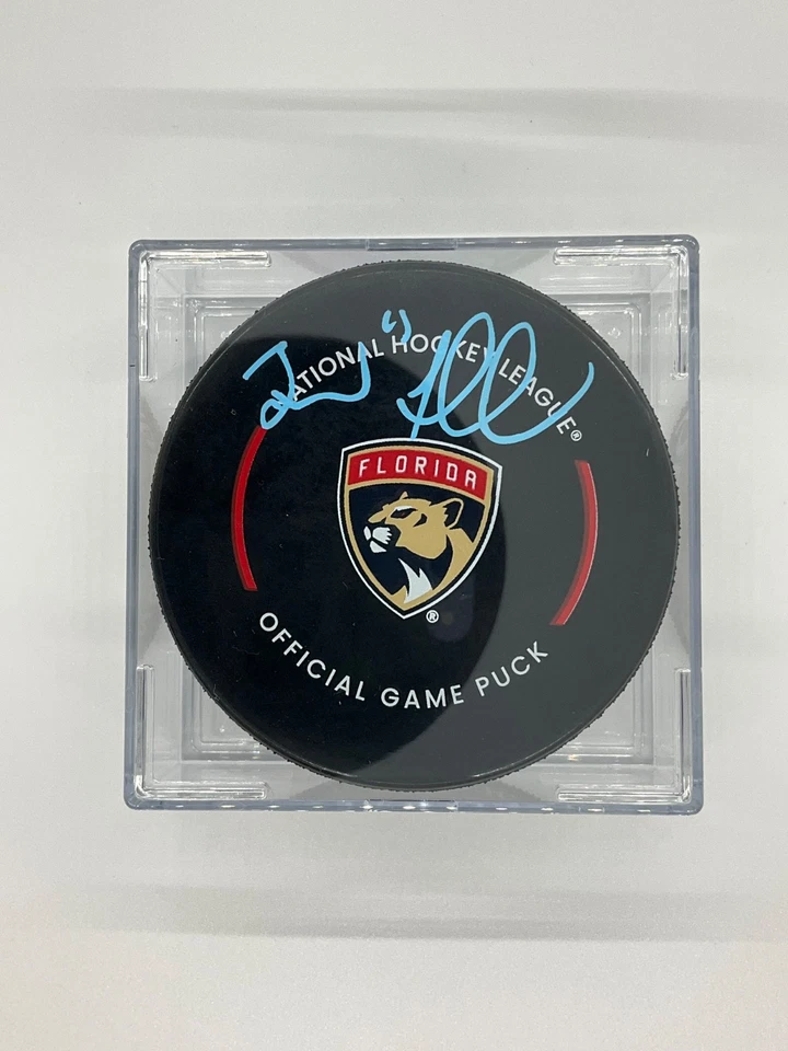 FLORIDA PANTHERS BRAD MARCHAND 签名 25' SC 官方比赛 PUCK JSA WITNESS COA 认证 — 第 3/3 张图片