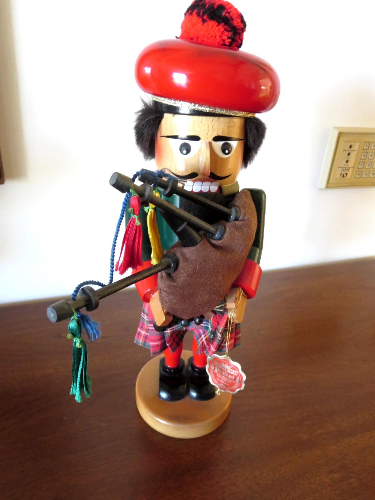 Nutcracker SIGNED & NUMBERED by Steinbach Bagpiper ORIGINAL BOX 2004