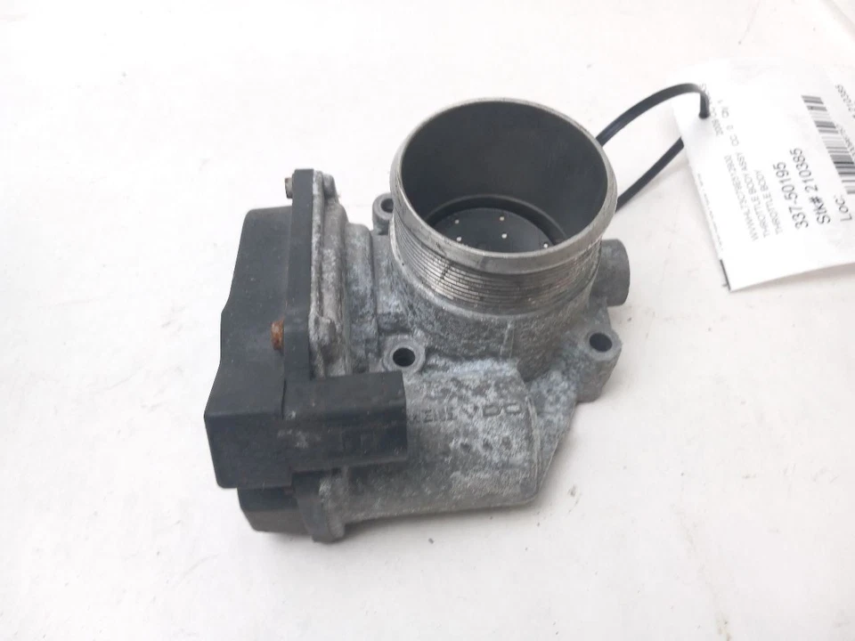 THROTTLE BODY fits VOLKSWAGEN CC 2006 - 2021 OEM - Image 3 of 4