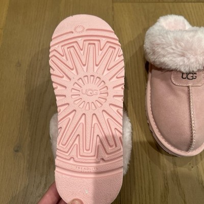 UGG Pink Fluff Yeah Slides Size 8