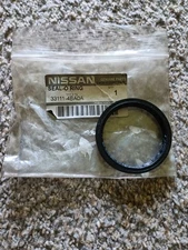 Genuine Nissan Transfer Case Input Shaft Seal 33111-4BA0A