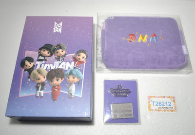 BTS TinyTAN Pouch + DNA Pouch + Yet to Come in Busan Badge Set UNBENUTZT