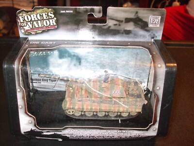 FORCES OF VALOR .GERMAN KING TIGER (1/72 SCALE)