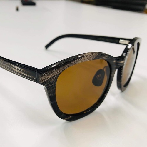 Sunglasses - Buffalo Horn - Picture 2 of 3