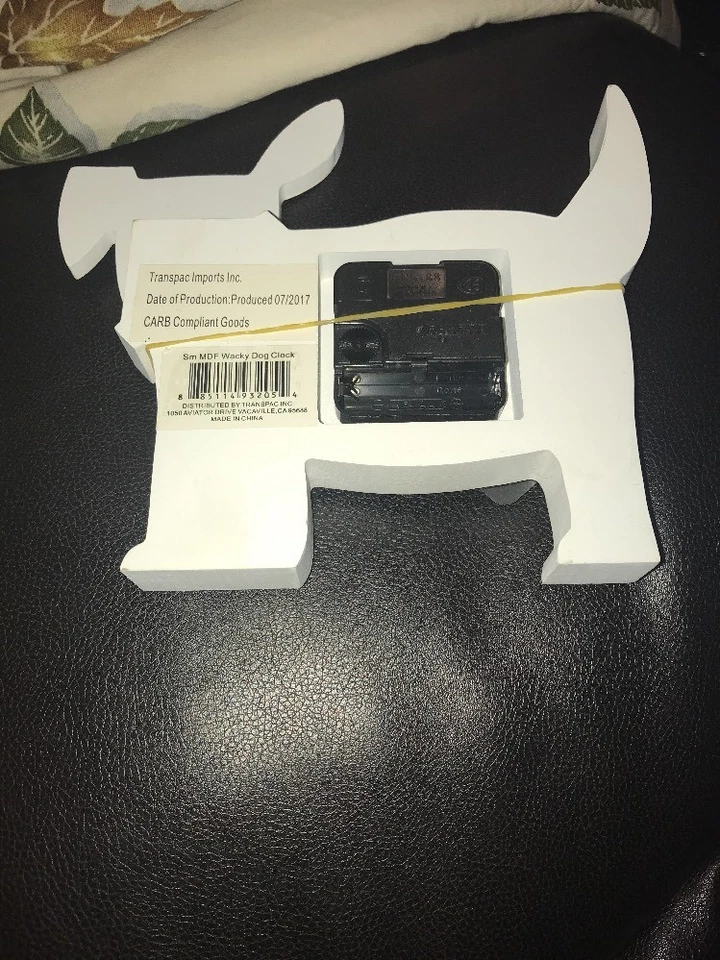Wacky Dog Clock -SM MDF 9x - Image 2 of 2