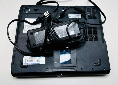 HP Compaq nx9008 15 in. Vintage Laptop NO OS or HDD For Parts Boots ZE8500 - Picture 14 of 14