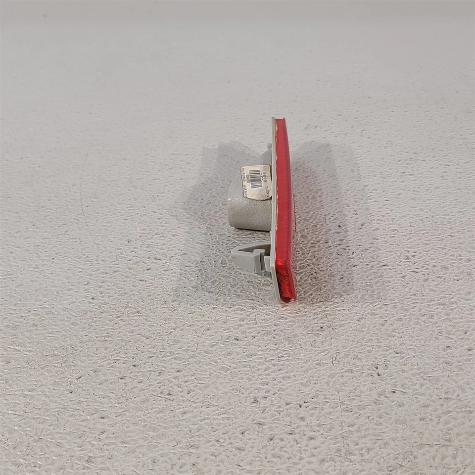 10-13 Camaro SS Driver Rear Marker Light LH Aa7373 - Image 2 of 4