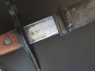 WWII JAPANESE BAYONET ROCKING STAR MAKER RARE MAKER IN SCABBARD