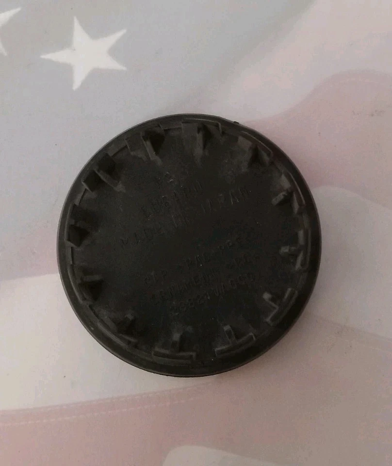 Tapa central rueda Subaru Legacy Impreza Outback Crosstrek WRX 28821VA000 OEM Foto 2 de 3