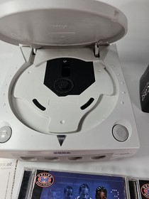 2000 SEGA DREAMCAST CONSOLE SPORTS EDITION BUNDLE W/Games And Box