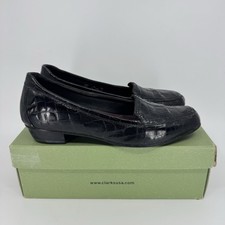 Clarks Everyday Timeless Women s Black Croc Print Patent Leather Loafer Size 8 M