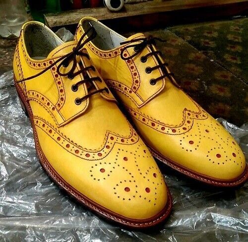 Zapatos para hombre hechos a mano de cuero amarillo formal informal punta de ala brogue zapatos con cordones