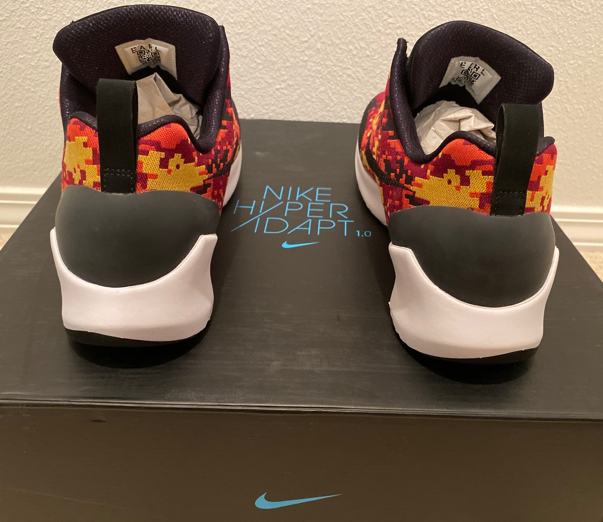 Nike HyperAdapt 1.0 Team Red ハイパーアダプト NIKE公式】ナイキ ハイパーアダプト 1.0 'Black & Team Red