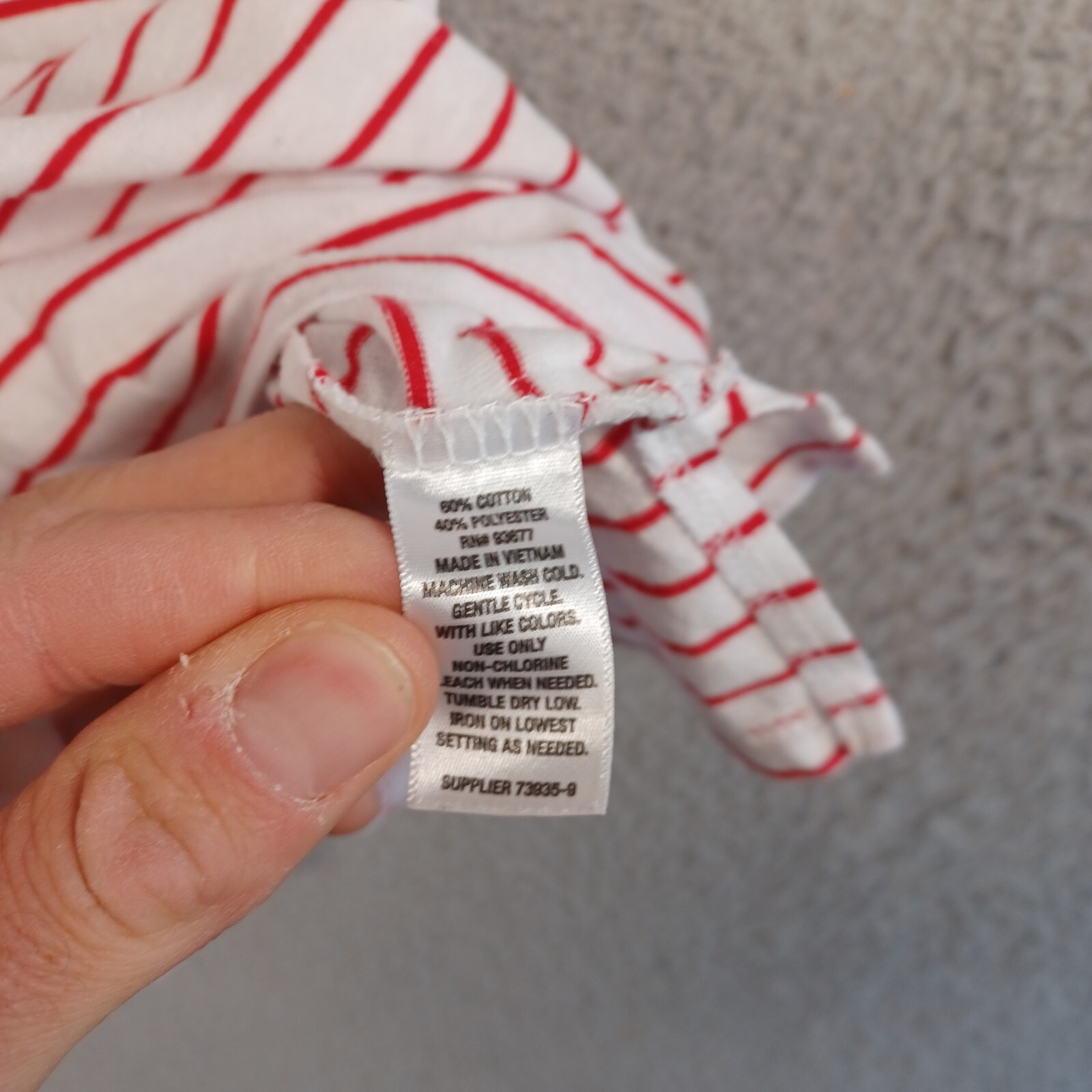 A New Approach Womens Red Striped Top Size Large V-Neck Short Sleeve Stretch