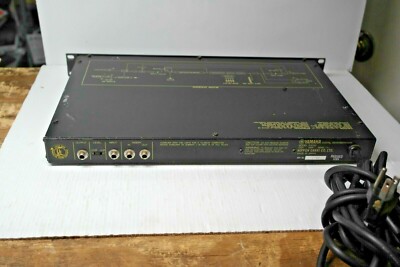 Yamaha Digital Reverberation/Reverb Model R1000 For Parts or