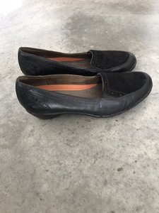 clarks structured shoes womens