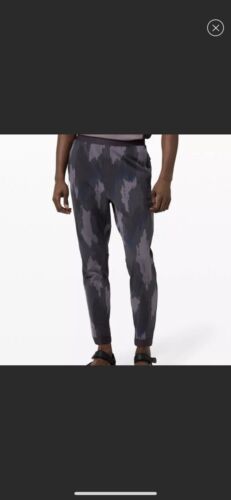 Lululemon x Robert Geller Take Moment Men’s Medium