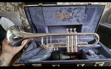 Stradivarius Medium Bore Trumpet with Case