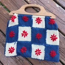 1950's Hand Knit Wood Purse