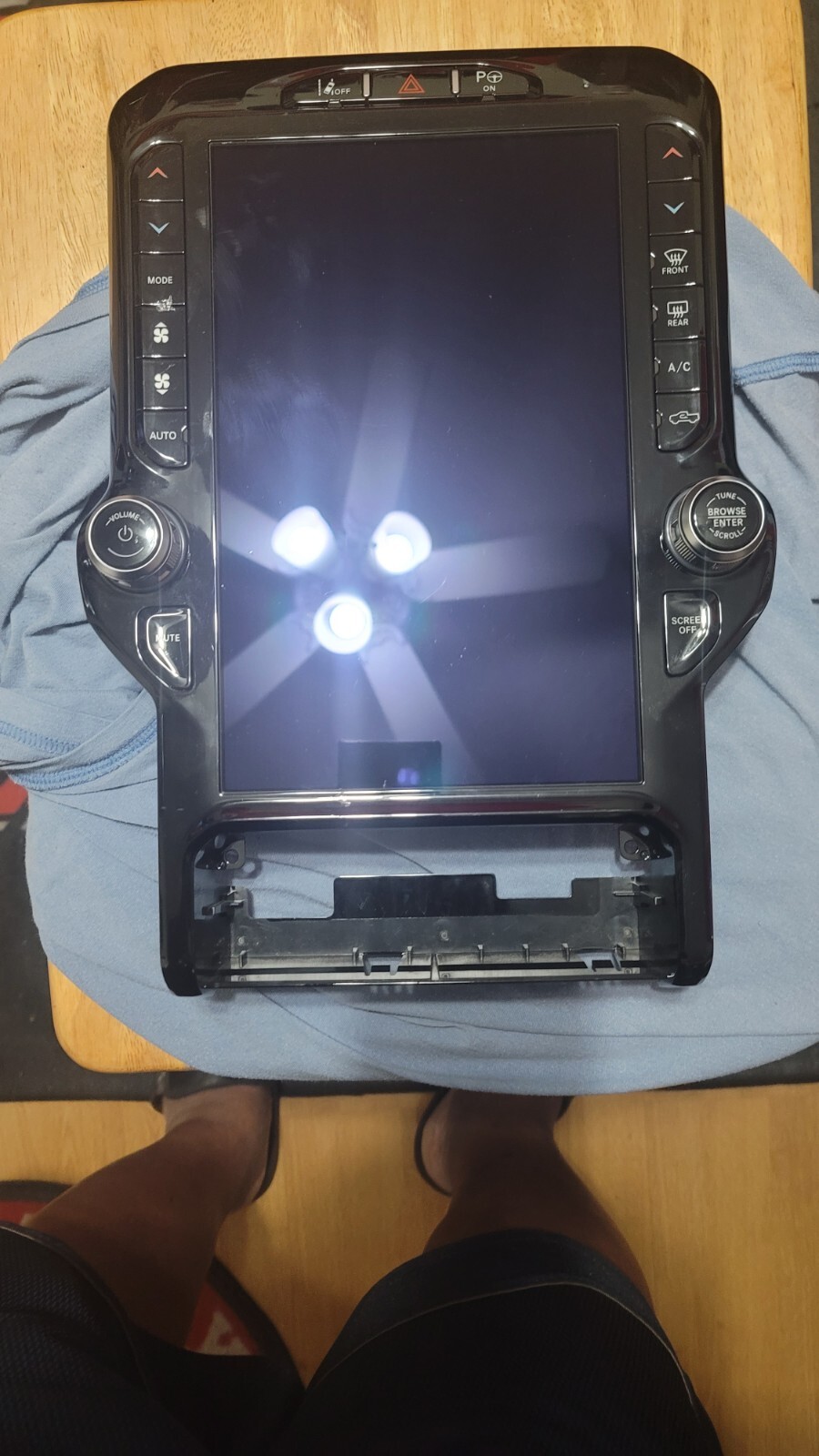 2017 RAM 1500 12" Uconnect Radio Center Stack P68312620AC Radio LCD Screen eBay