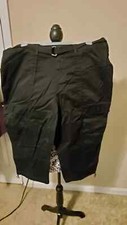 Time and Tru Black Relaxed Fit Cargo Capri