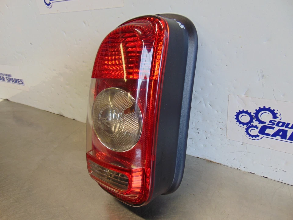 Luz trasera izquierda mini clubman r55 familiar 06-10 pasajeros Foto 4 de 4