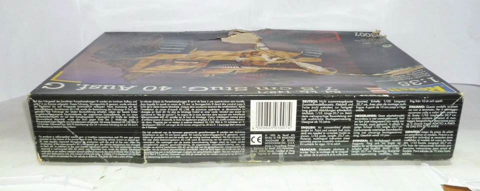 SD. KFZ. 142/1 7,5 CM STUG. 40 AUSF. G REVELL SCALA 1:35 - MODEL KIT IN PLASTICA - Immagine 2 di 2