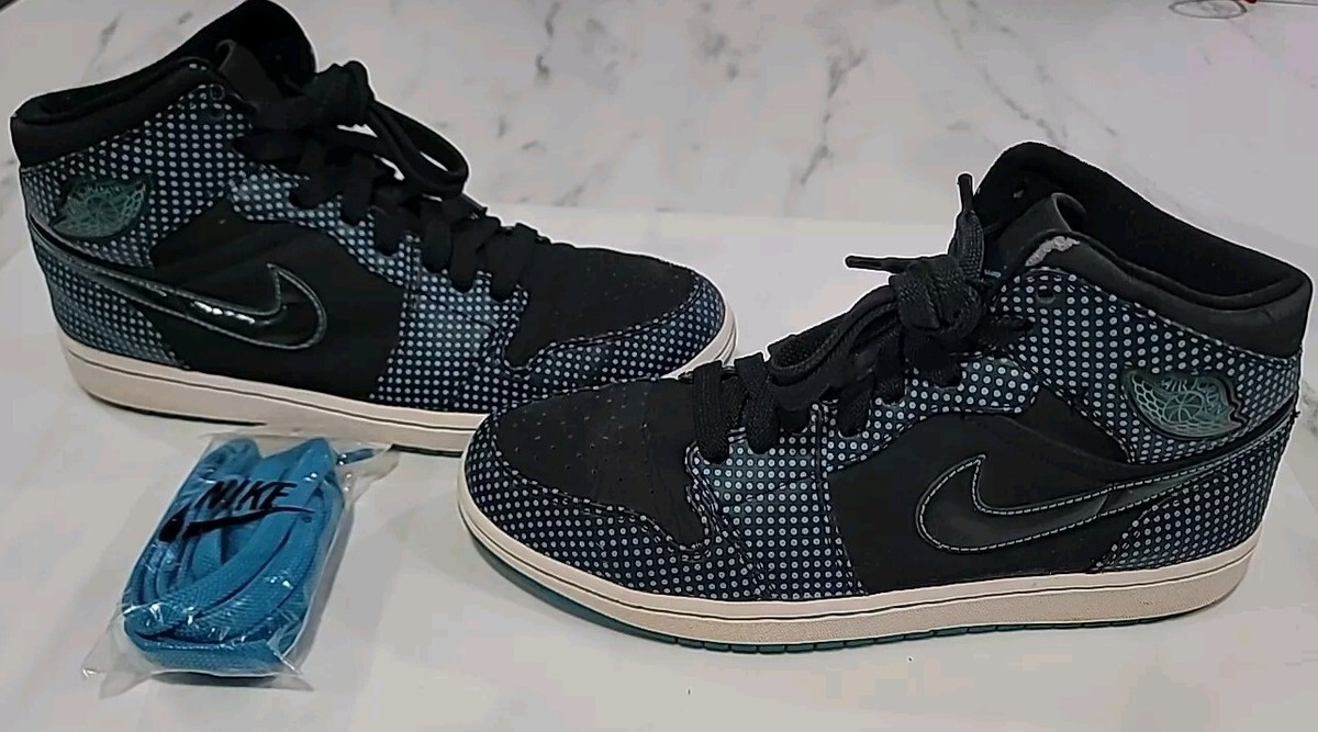 Authentic Nike Air Jordan Retro High Polka Dot Laser Blue  display picture 1