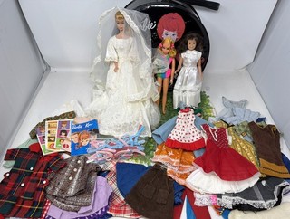 Large Vintage 3 Barbie Doll Lot w Clothing Accessories Midge Travel Pals Case