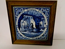 Vtg Dutch Tile “De Kaaswaag” Delft Blauw Hand Painted Holland