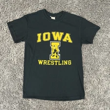 Iowa Hawkeyes Wrestling Gildan Tag Black Tshirt Grappling Herky Adult Size Small