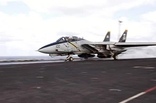 NAVY F-14 'JOLLY ROGERS' VF-103 CATAPULT PHOTOGRAPH PHOTO PRINT