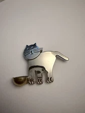 VTG Sterling Silver Two-Tone Cat With Bowl Worn As A Brooch Pin or Pendant