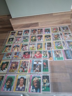 75 verschiedene Topps Fußballer, 1979 blaue Rückseite, v. guter Zustand